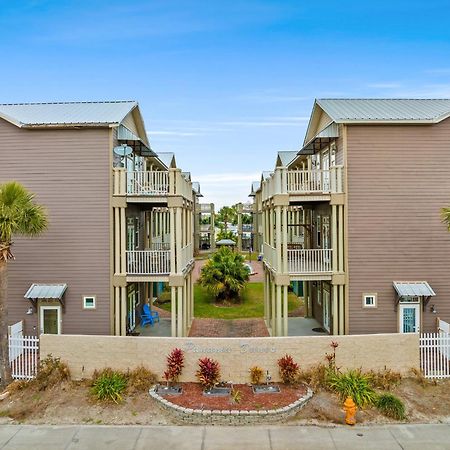 Crescent Moon Palace - A Luxury Home With Pool, Parking, Just Steps To The Beach Panama City Beach Zewnętrze zdjęcie