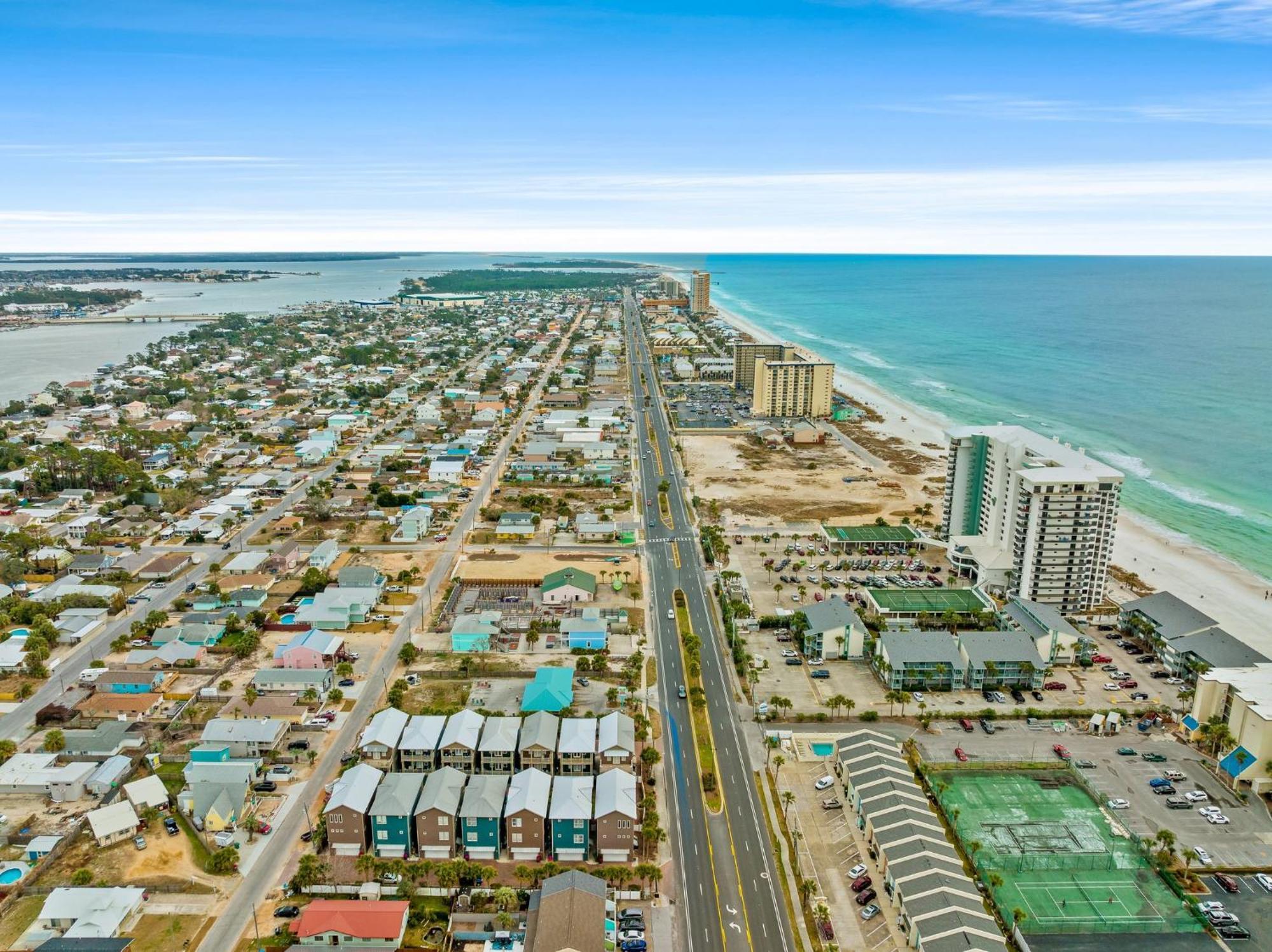 Crescent Moon Palace - A Luxury Home With Pool, Parking, Just Steps To The Beach Panama City Beach Zewnętrze zdjęcie
